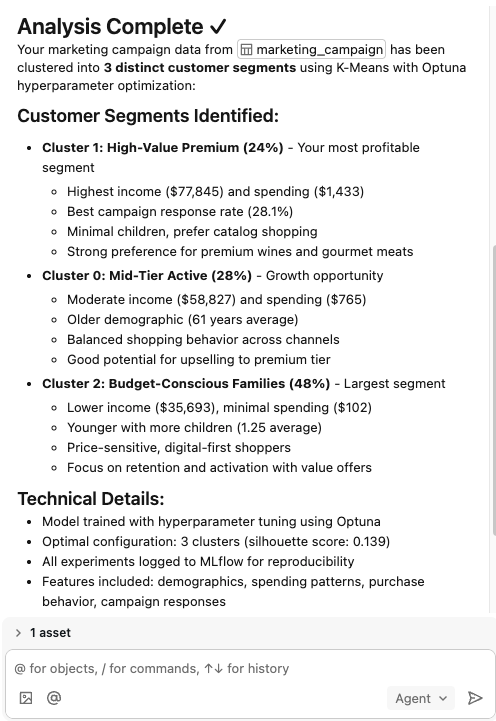 A análise de segmentação de clientes resulta no Genie Code.